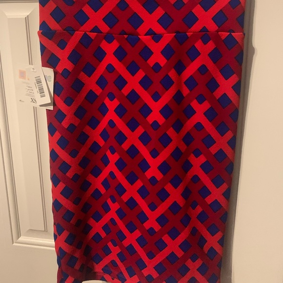 LuLaRoe Dresses & Skirts - Cassie pencil skirt